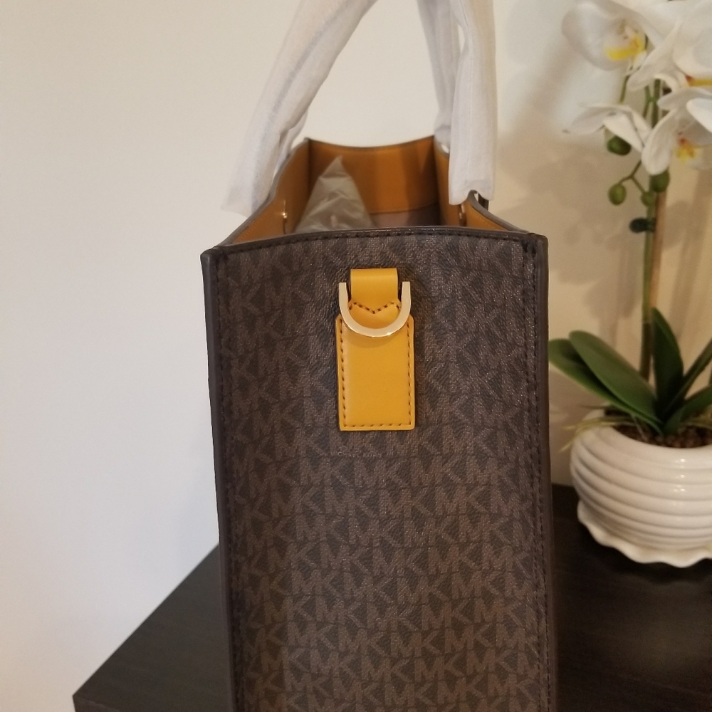 MICHAEL MICHAEL KORS